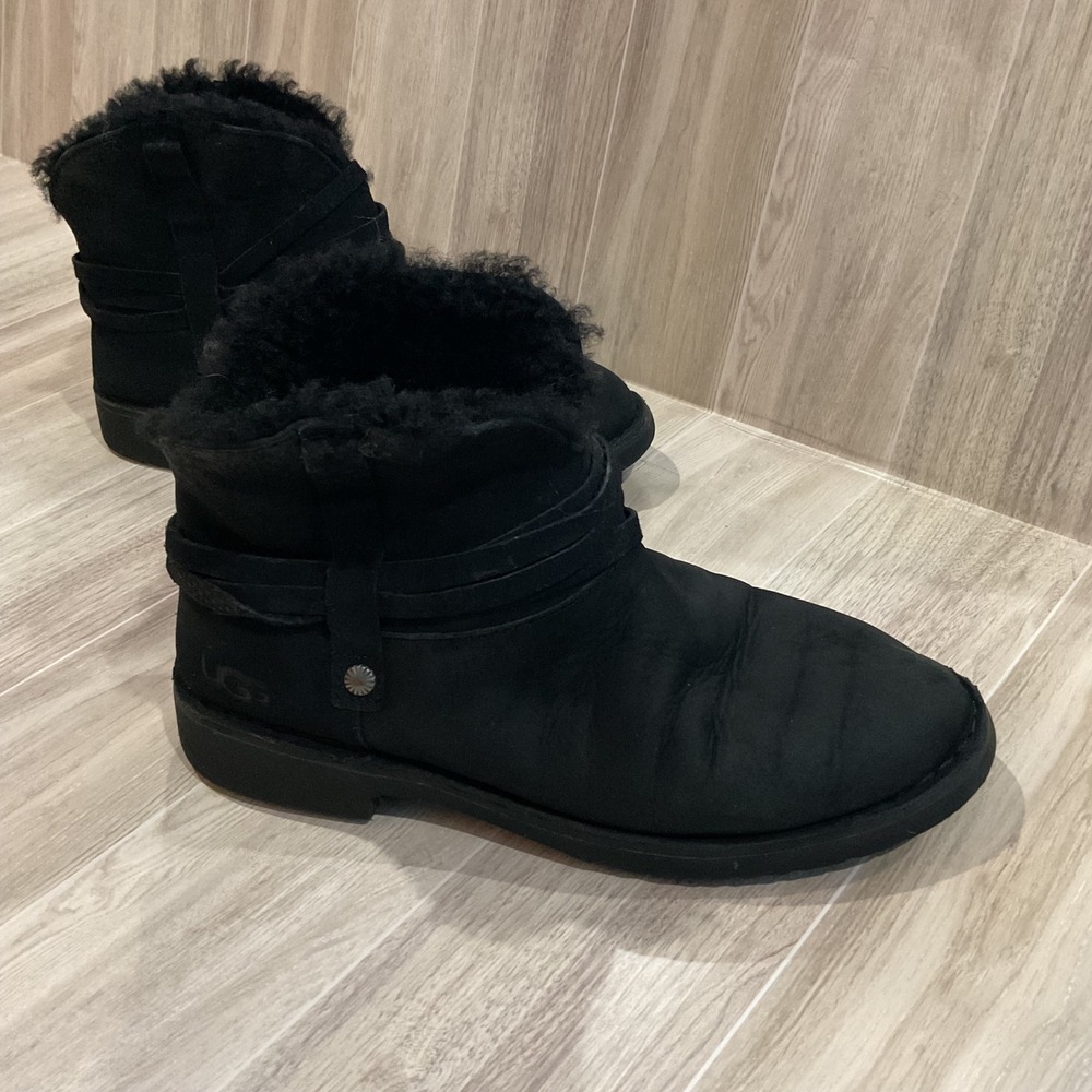 UGG Pascal Fashion Boot Womens 7 Black Good Suede Shearling Ankle 1099053